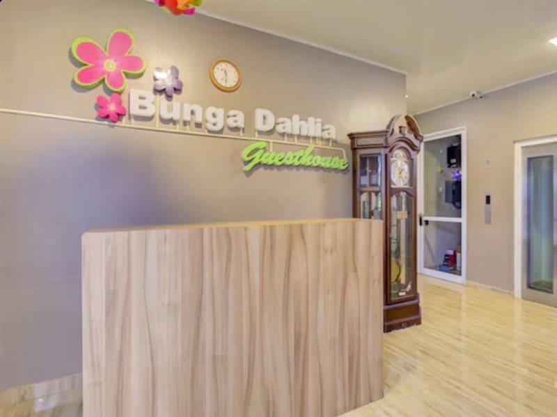 Hotel O Gambir Near Juanda Station Formerly Bunga Dahlia Jakarta Buitenkant foto