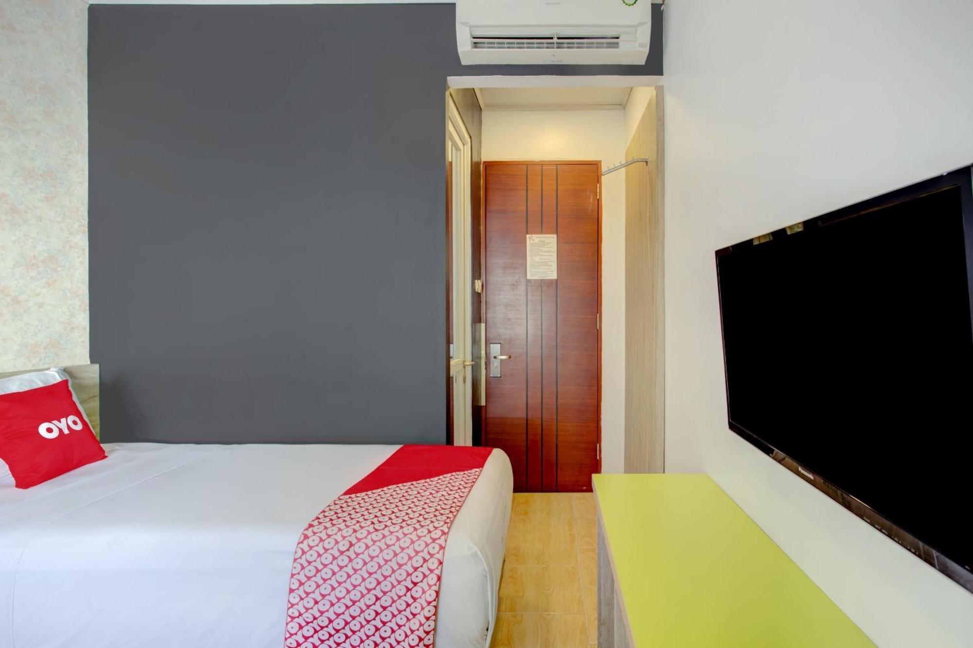 Hotel O Gambir Near Juanda Station Formerly Bunga Dahlia Jakarta Buitenkant foto
