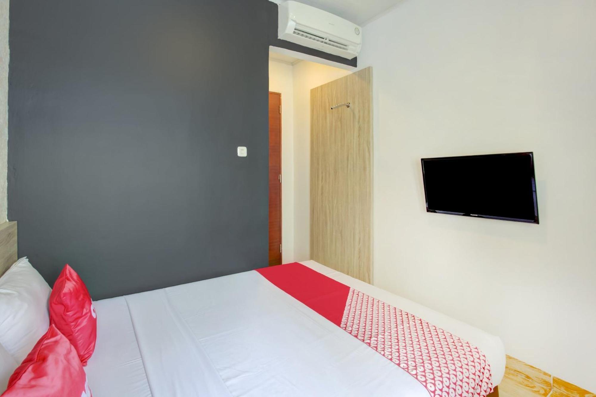 Hotel O Gambir Near Juanda Station Formerly Bunga Dahlia Jakarta Buitenkant foto